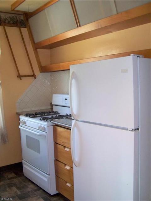 47 Eldred Ave, Bedford, OH 44146 photo 9