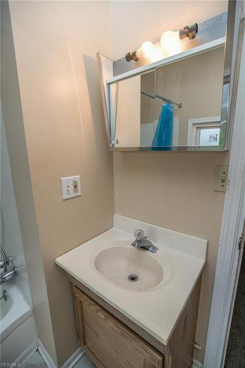 7540 State Rd, Parma, OH 44134 photo 14
