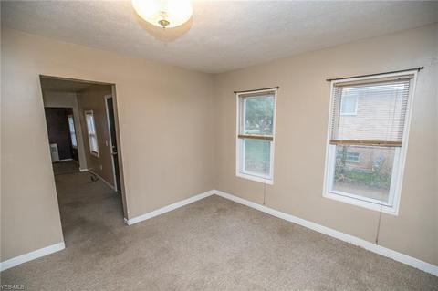 7540 State Rd, Parma, OH 44134 photo 9