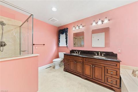 7712 Roeper Rd, Parma, OH 44134 photo 18