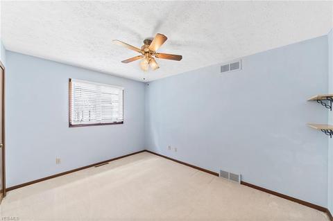 7712 Roeper Rd, Parma, OH 44134 photo 16