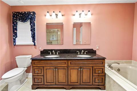7712 Roeper Rd, Parma, OH 44134 photo 19