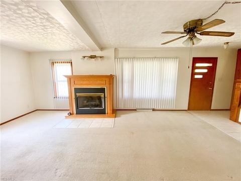 2318 E 29th St, Lorain, OH 44055 photo 7