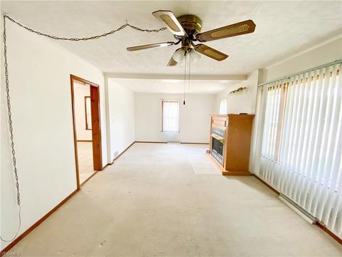 2318 E 29th St, Lorain, OH 44055 photo 11