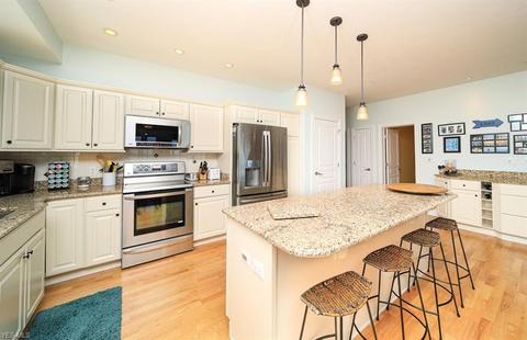 4699 Lake Rd E #L10, Geneva, OH 44041 photo 12