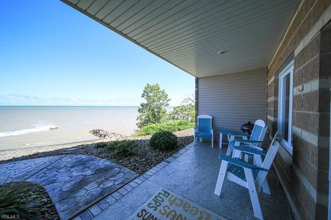 4699 Lake Rd E #L10, Geneva, OH 44041 photo 2
