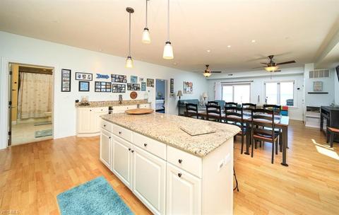 4699 Lake Rd E #L10, Geneva, OH 44041 photo 9