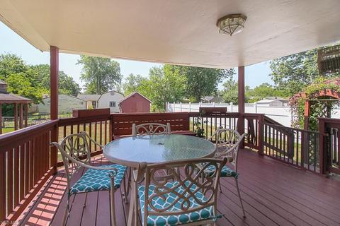 2032 E 37th St, Lorain, OH 44055 photo 7