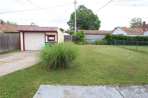 705 E 266th St, Euclid, OH 44132 photo 10