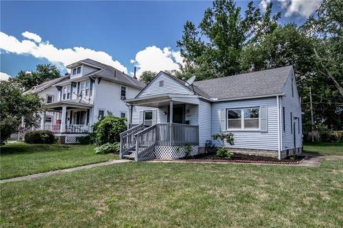 237 13th St, Elyria, OH 44035 photo 1