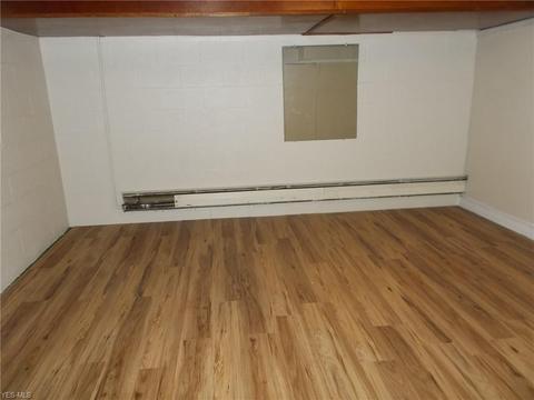 1307 E 15th St, Ashtabula, OH 44004 photo 22