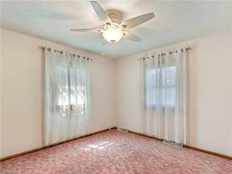 559 Mcentee Dr, Wadsworth, OH 44281 photo 16