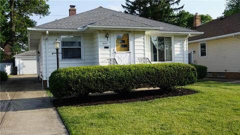 8317 Kenton Ave, Parma, OH 44129 photo 1