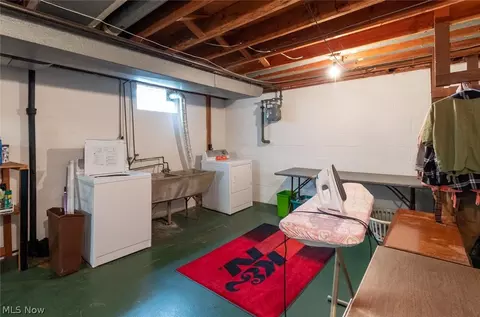 703 Evans Ave, Akron, OH 44310 photo 28