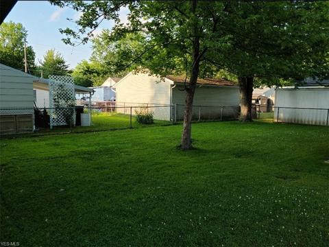 614 Purdue Ave, Elyria, OH 44035 photo 5
