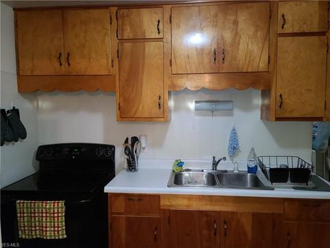 614 Purdue Ave, Elyria, OH 44035 photo 11