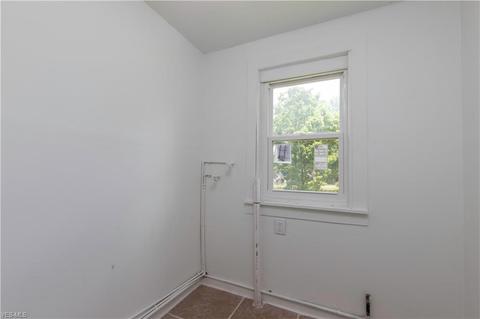 50 Moore St, Struthers, OH 44471 photo 14