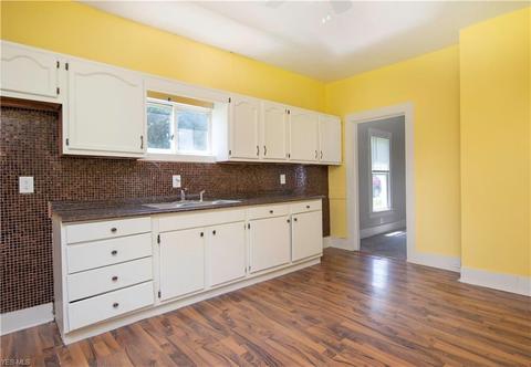 50 Moore St, Struthers, OH 44471 photo 13