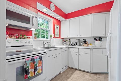 424 E 274 St, Euclid, OH 44132 photo 7