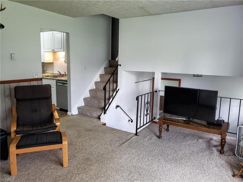 220 E Main St, Orwell, OH 44076 photo 9
