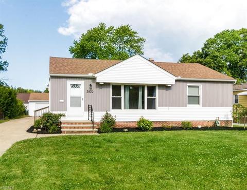 3830 Harvard Dr, Willoughby, OH 44094 photo 1