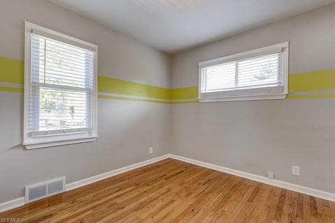 3830 Harvard Dr, Willoughby, OH 44094 photo 13