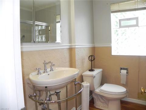 1411 Birch Ct, Lorain, OH 44053 photo 9