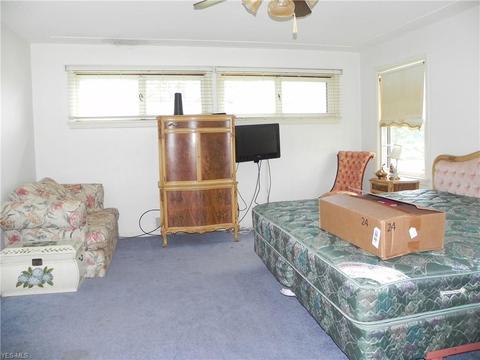 1411 Birch Ct, Lorain, OH 44053 photo 12