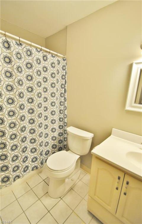 1305 Dunkeith Dr NW, Canton, OH 44708 photo 11