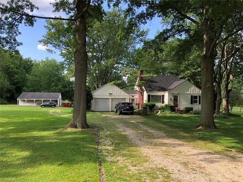 1787 Diamond St NE, Canton, OH 44721 photo 1
