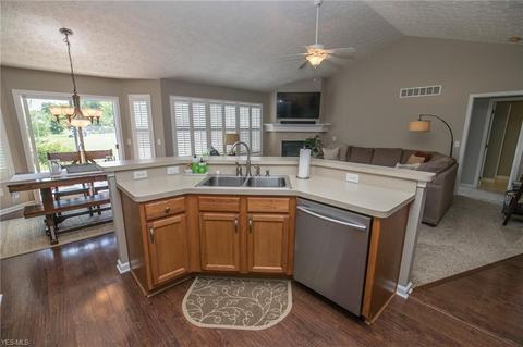 610 Rundle St, Lagrange, OH 44050 photo 10