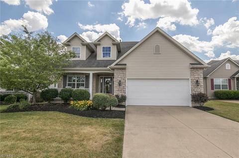 610 Rundle St, Lagrange, OH 44050 photo 2