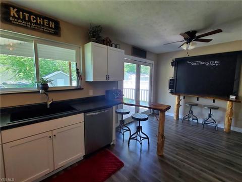 9129 Hickory Cir, Windham, OH 44288 photo 10