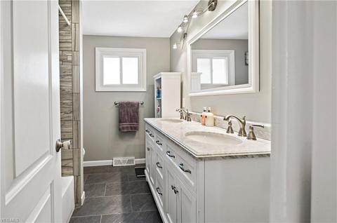 5809 Laurent Dr, Parma, OH 44129 photo 18