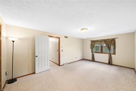 34261 S Side Park Dr, Solon, OH 44139 photo 20