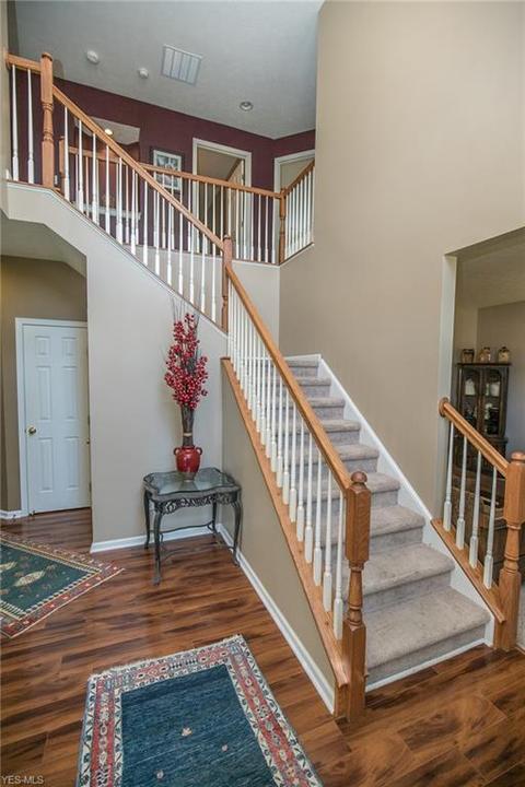 107 Boulder Dr, Berea, OH 44017 photo 8