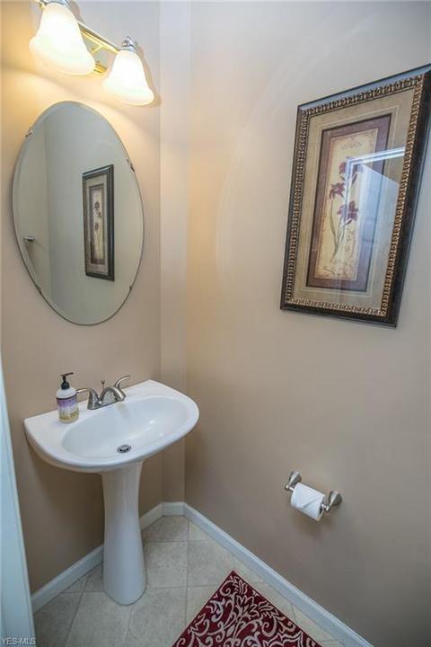 107 Boulder Dr, Berea, OH 44017 photo 18