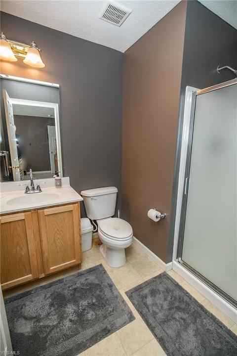 107 Boulder Dr, Berea, OH 44017 photo 19