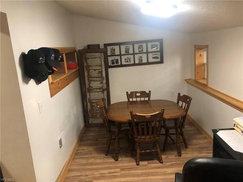 430 Longfellow St, Elyria, OH 44035 photo 9