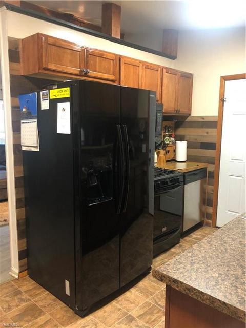 430 Longfellow St, Elyria, OH 44035 photo 7
