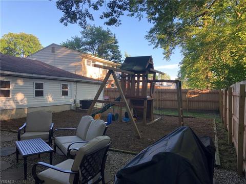430 Longfellow St, Elyria, OH 44035 photo 24