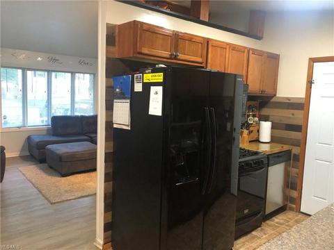 430 Longfellow St, Elyria, OH 44035 photo 4