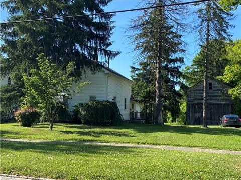 55 E Ashtabula St, Jefferson, OH 44047 photo 1