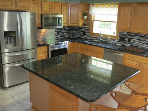 2745 Gingertree Dr, Ashtabula, OH 44004 photo 9
