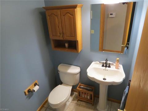 2745 Gingertree Dr, Ashtabula, OH 44004 photo 18