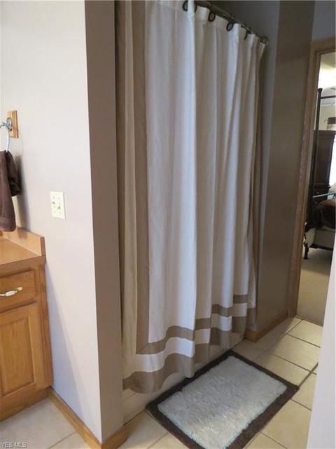 2745 Gingertree Dr, Ashtabula, OH 44004 photo 24