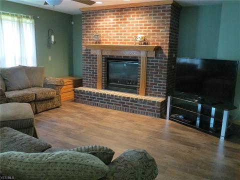 2745 Gingertree Dr, Ashtabula, OH 44004 photo 13