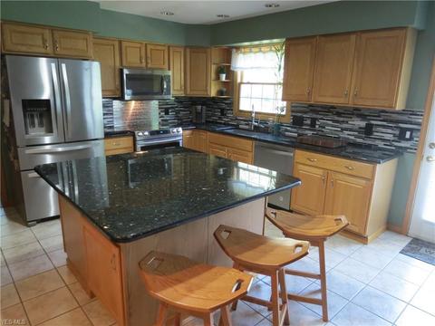 2745 Gingertree Dr, Ashtabula, OH 44004 photo 10