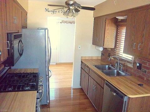11464 Ronald Dr, Parma, OH 44130 photo 12