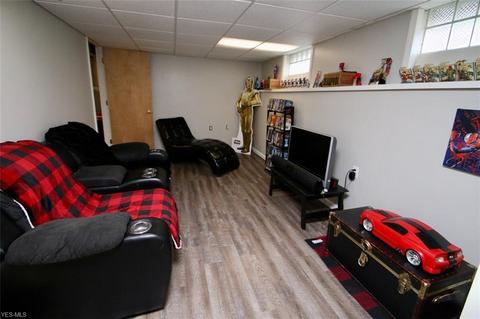 6312 Belmere Dr, Parma, OH 44129 photo 19
